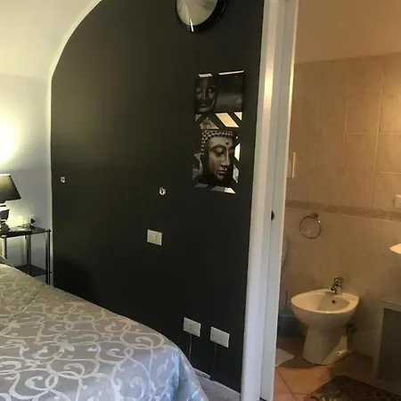 La Ca' Del Masenzi Massenzio's House (adults Only) Nocleg ze śniadaniem 3*