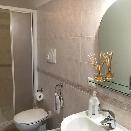 La Ca' Del Masenzi Massenzio's House (adults Only) 3* Лекко